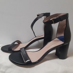 Stuart Weitzman Nearly Nude Sandals